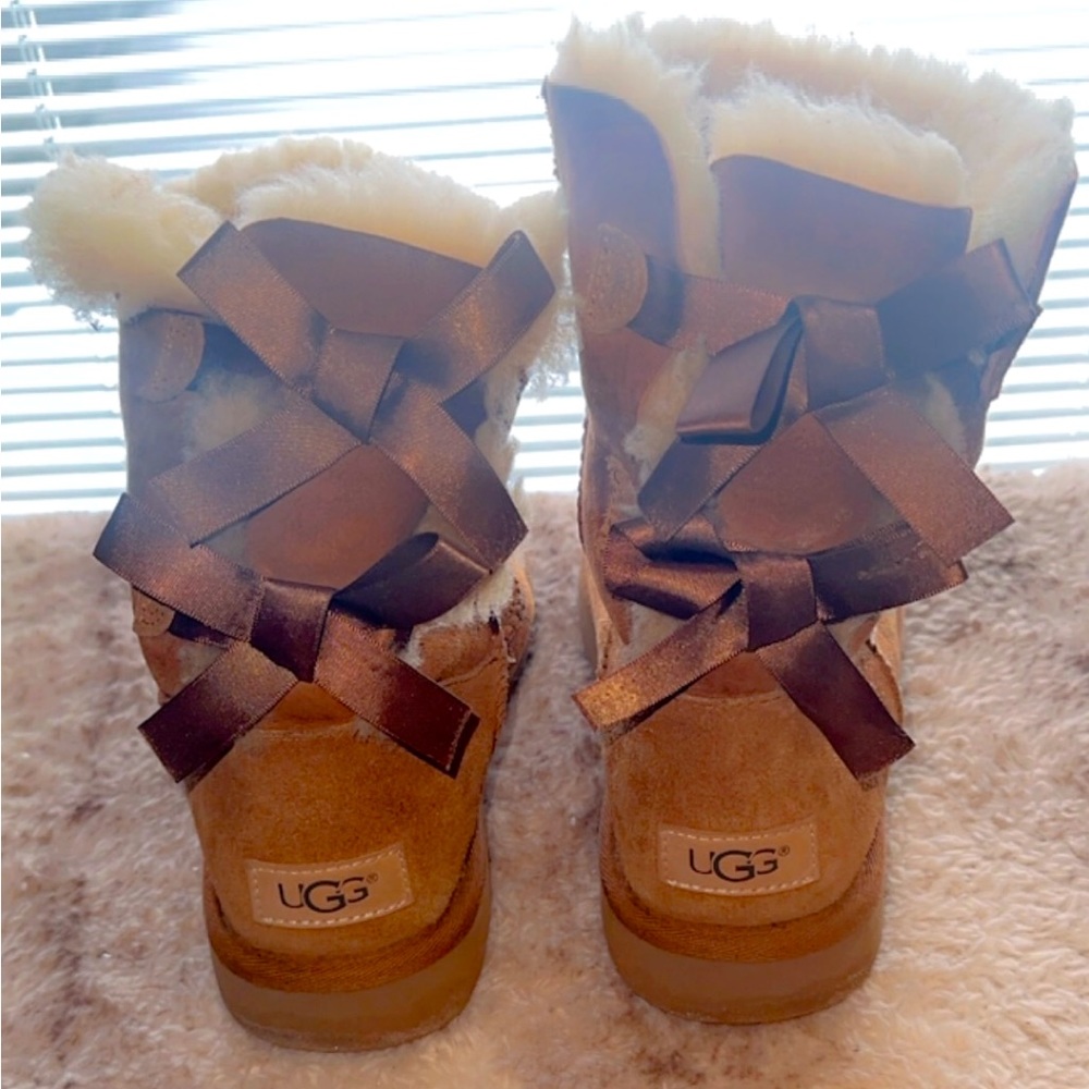 UGG Chestnut Brown Bailey Bow II Boot